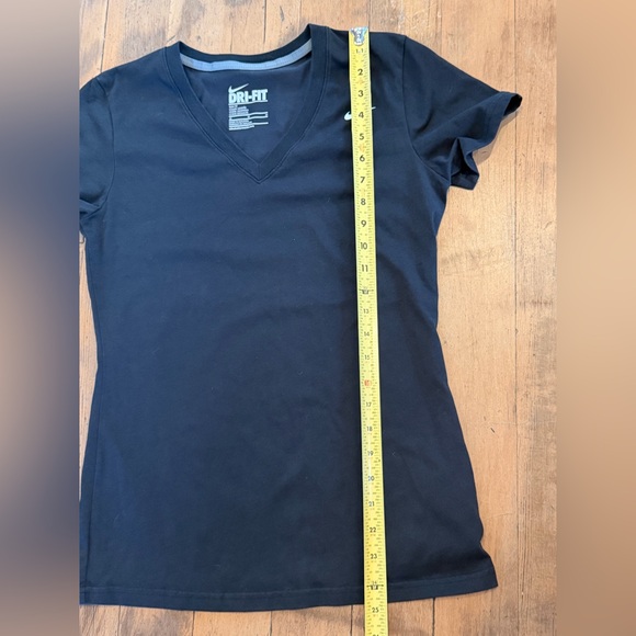 Nike Women's Black V-Neck Dri-FIT Tee - Picture 6 of 6